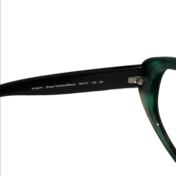 EUC COACH SUNGLASSES - Picture 6 of 8